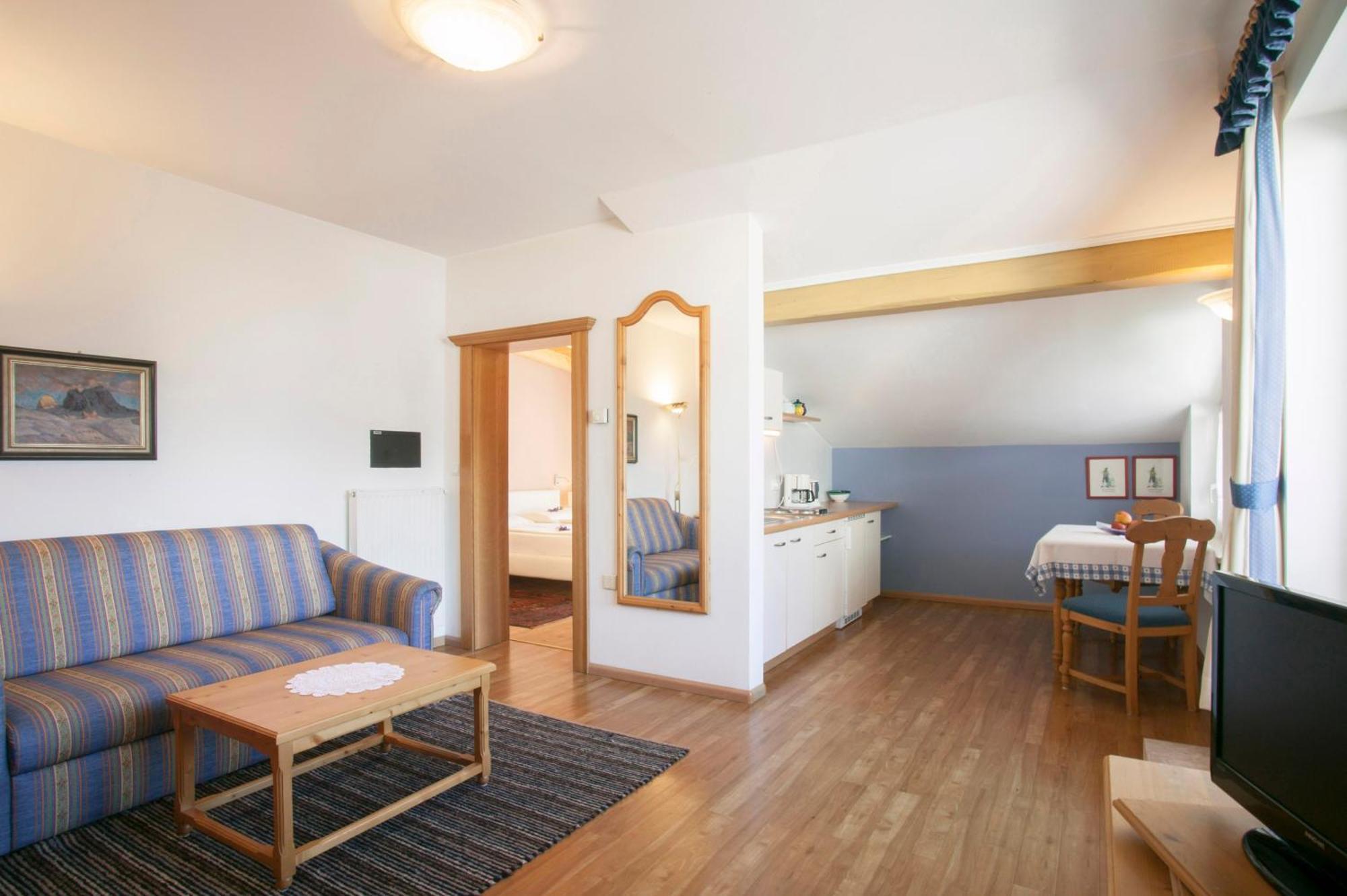 Hotel Foerstlerhof Postal / Burgstall Eksteriør billede