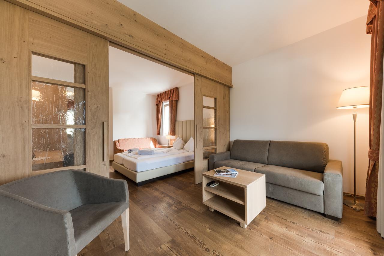 Hotel Foerstlerhof Postal / Burgstall Eksteriør billede