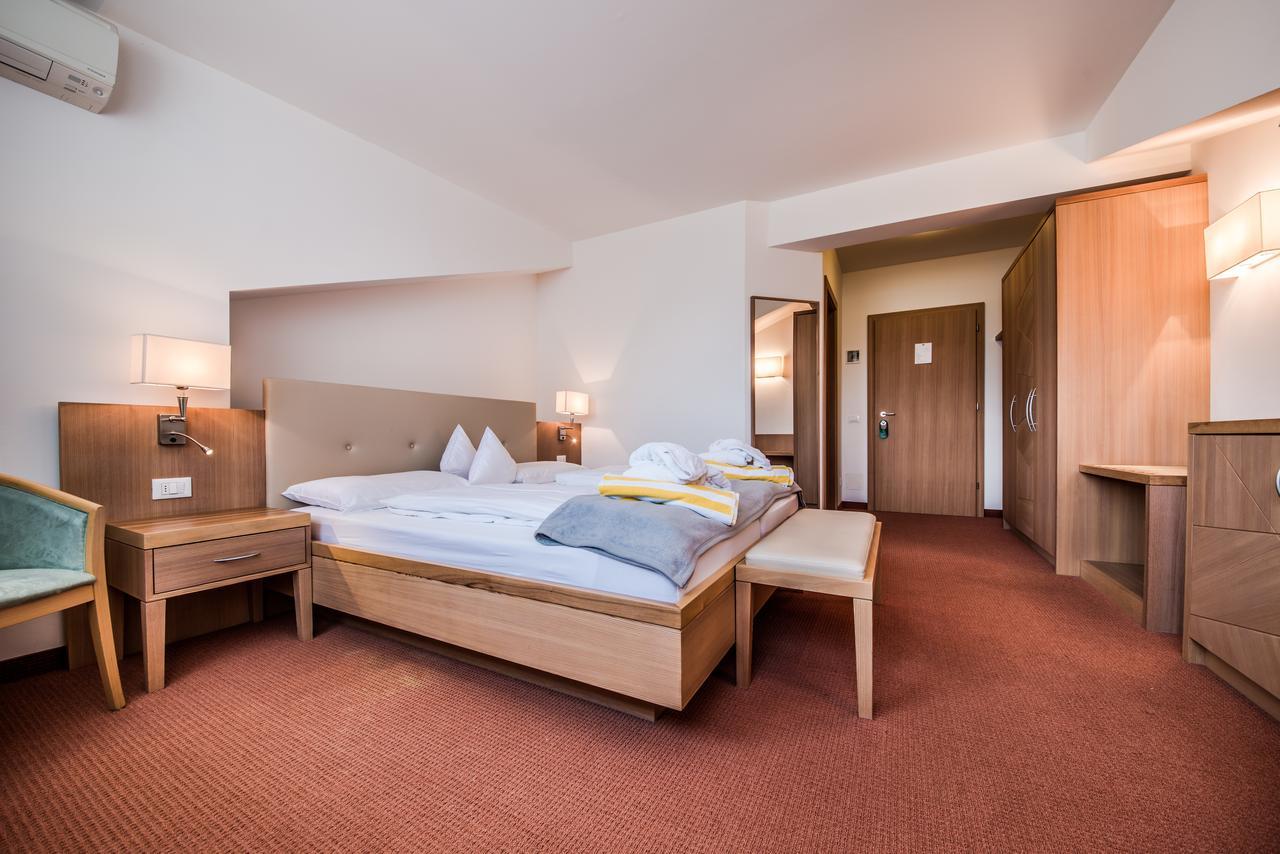 Hotel Foerstlerhof Postal / Burgstall Eksteriør billede